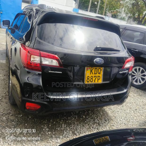 Subaru Outback 2017 Black - thumbnail 3