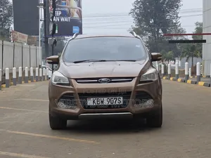 Ford Kuga 2013 Burgundy