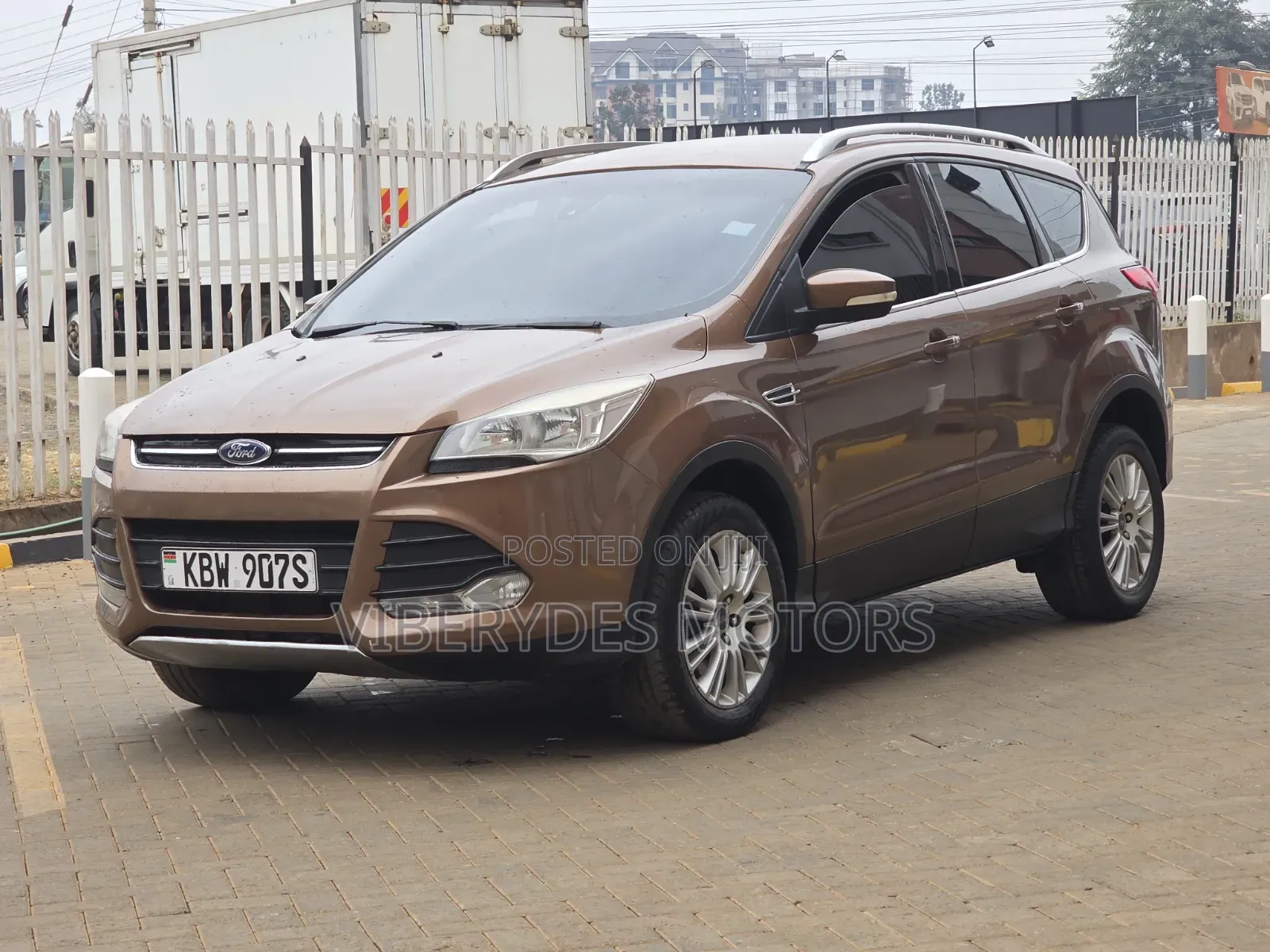 Ford Kuga 2013 Burgundy
