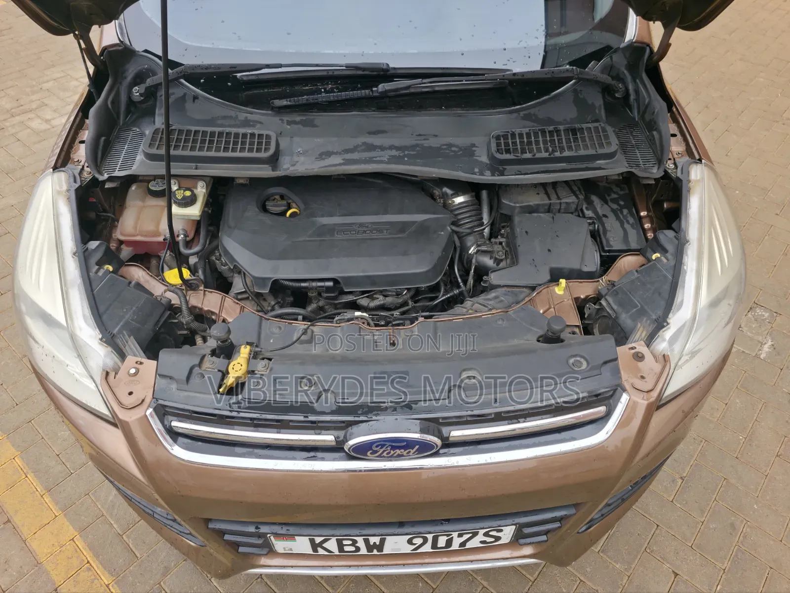 Ford Kuga 2013 Burgundy