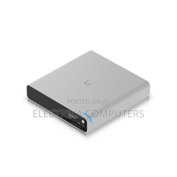 UniFi Gateways Controllers UCK-G2-SSD - main view
