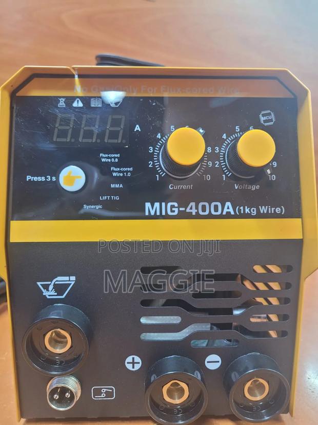 Makita MIG-400A(1 Kg Wire)