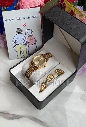 Ladies Curated Watch and Bracelet Gift Set Boxed With a Card.