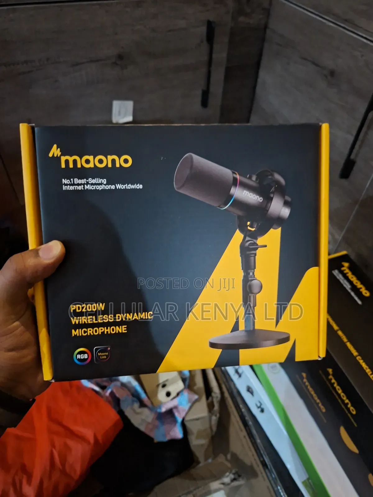 Maono PD200WS USB/XLR/Wireless Podcast Mic Kit