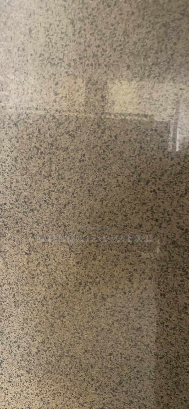 Rustic Grain Granite - thumbnail 2