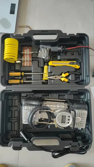 Portable (Digital Gauge)2-Cylinder Portable Air Compressor