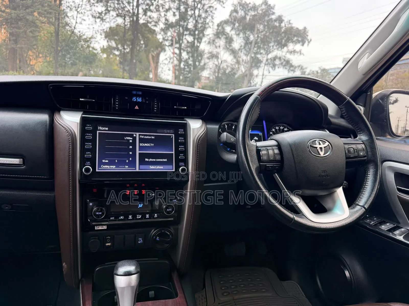 Toyota Fortuner 2020 Gold