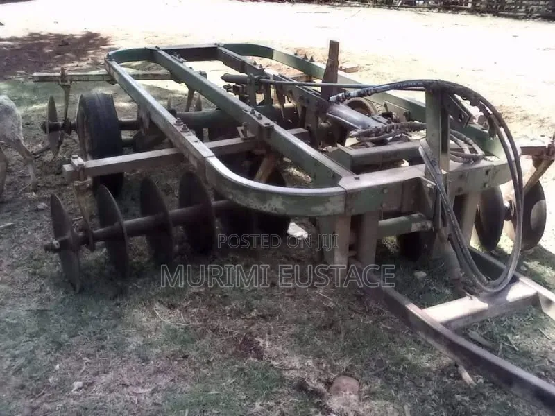 John Deere Hydraulic Harrow