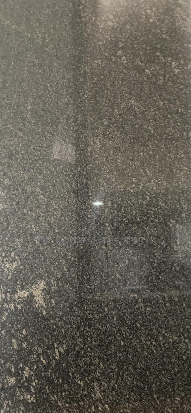 Warm Charcoal Granite - thumbnail 2