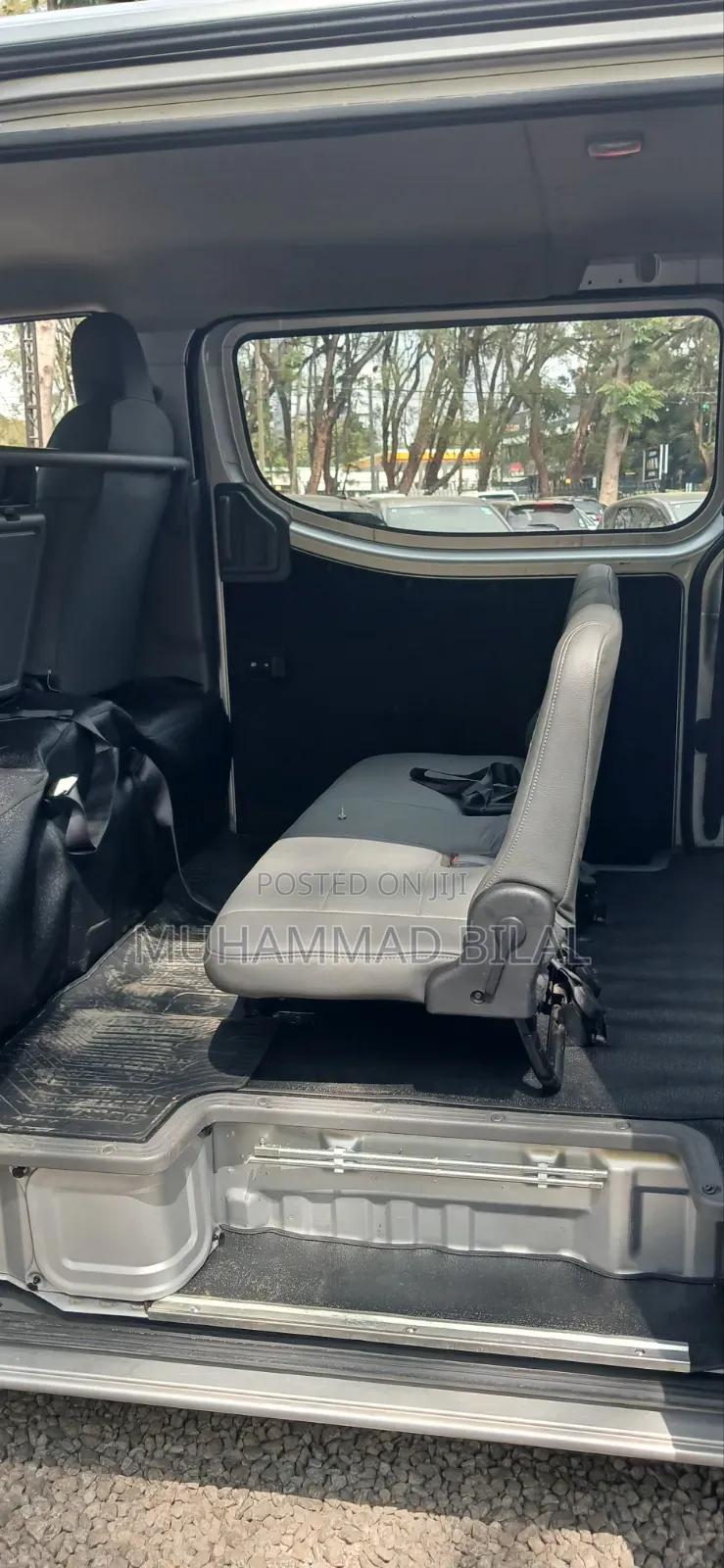 Nissan Caravan (Urvan) 2019 Silver