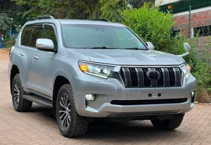 Toyota Land Cruiser Prado 2019 Silver
