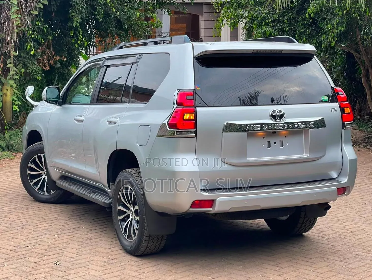 Toyota Land Cruiser Prado 2019 Silver
