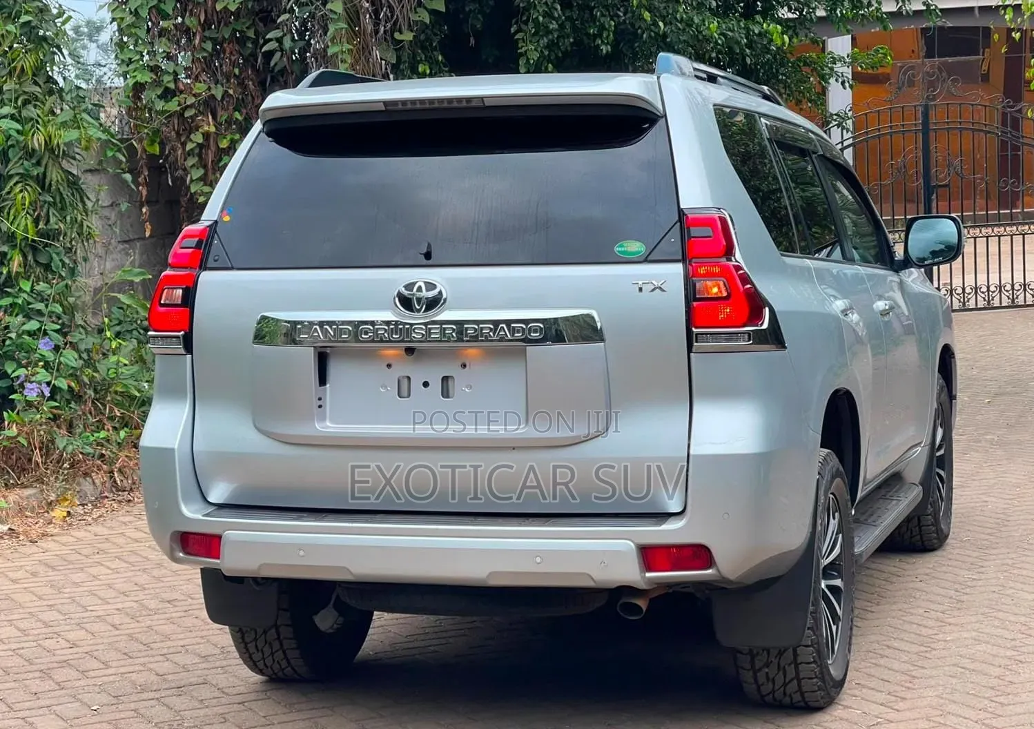 Toyota Land Cruiser Prado 2019 Silver
