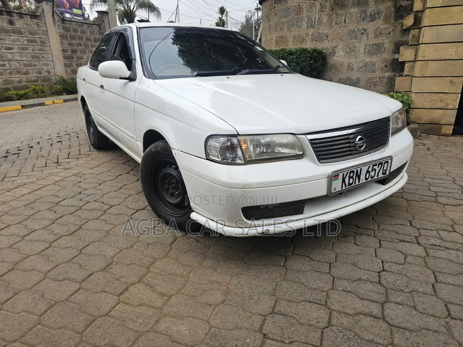 Nissan Bluebird 2003 White
