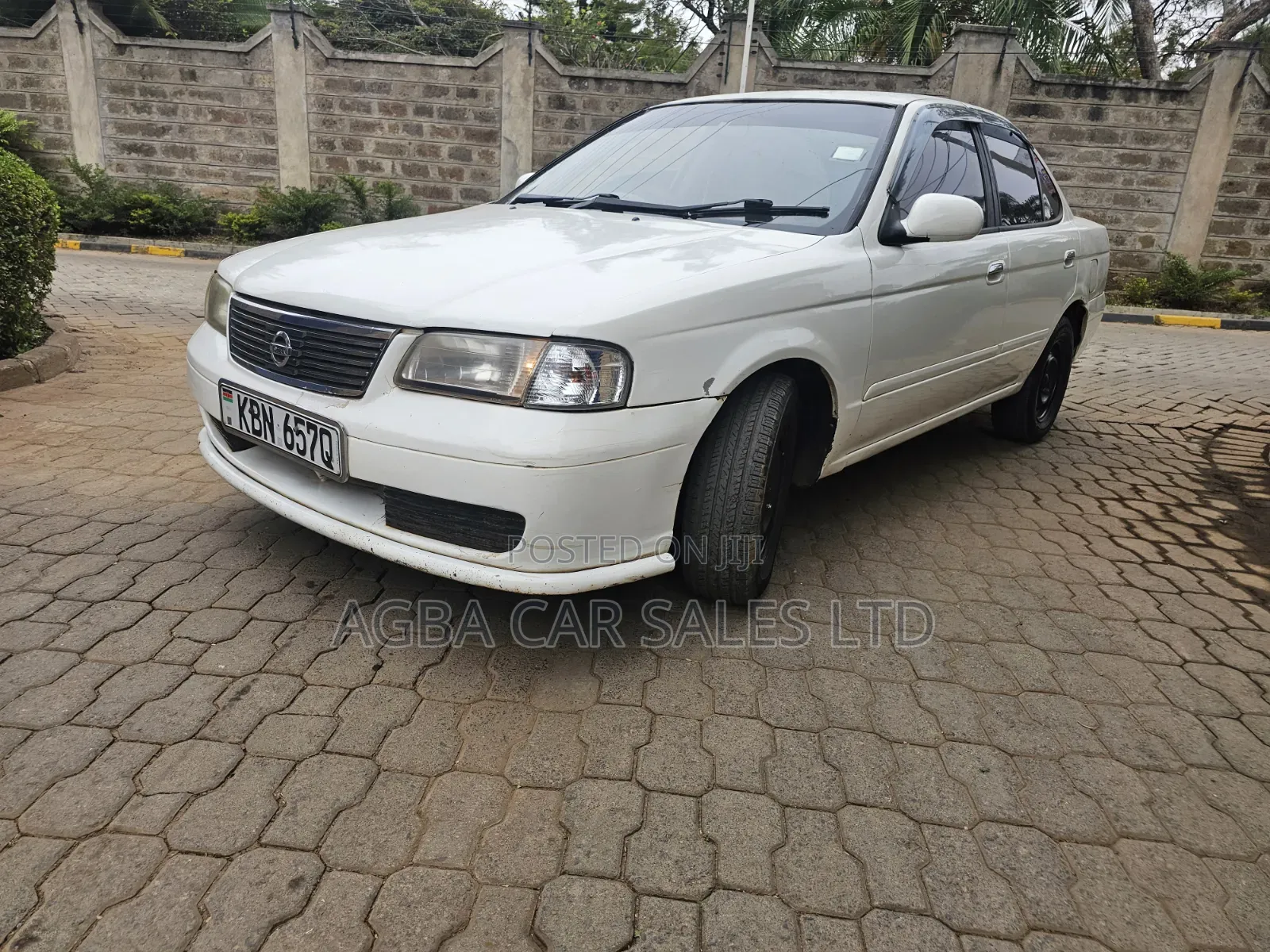 Nissan Bluebird 2003 White