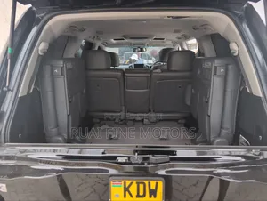 Toyota Land Cruiser 2010 Black