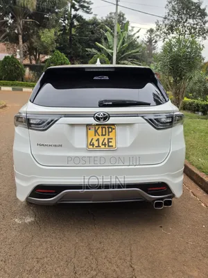 Toyota Harrier 2.0 2016 Pearl