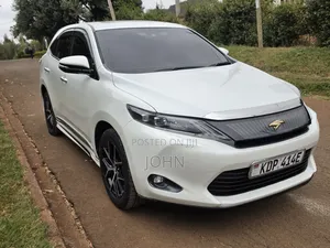Toyota Harrier 2.0 2016 Pearl