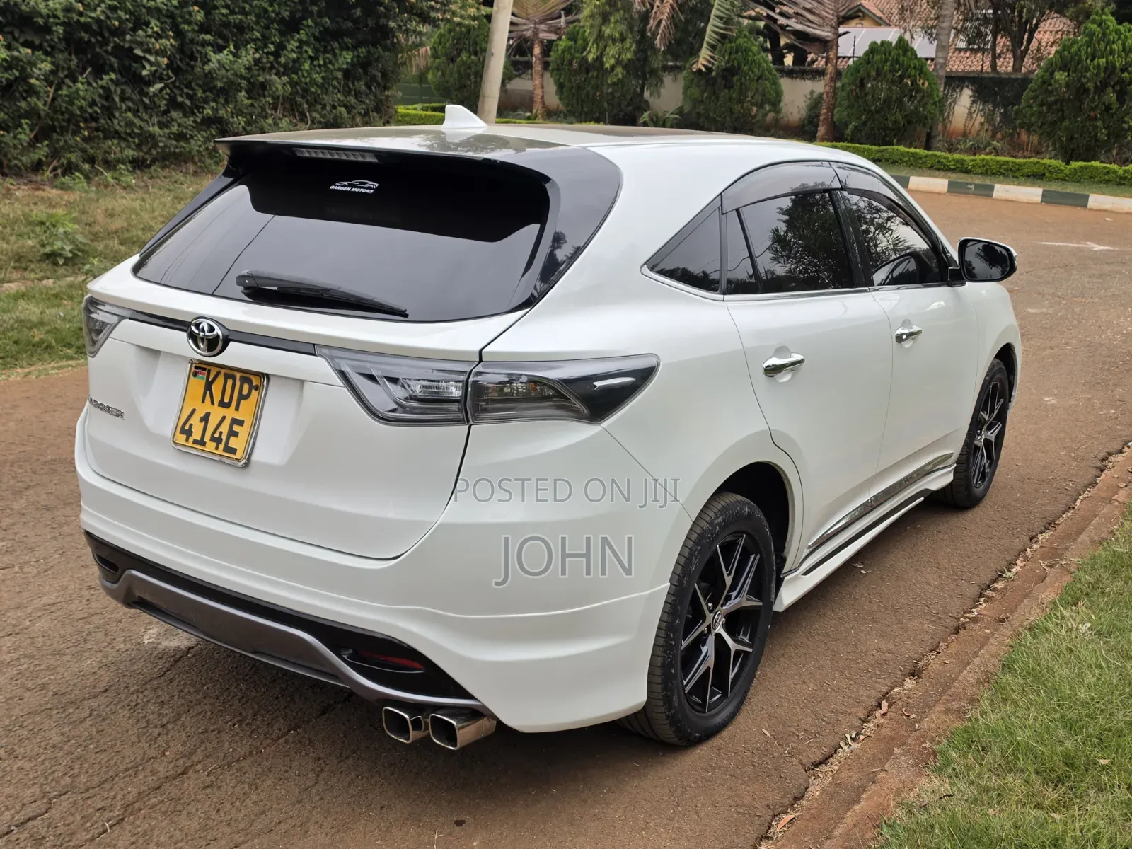 Toyota Harrier 2.0 2016 Pearl