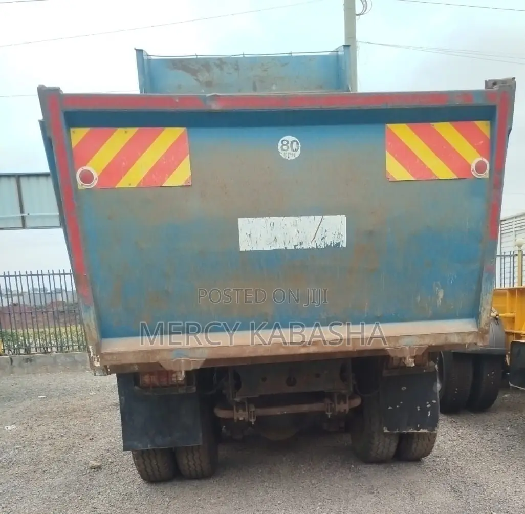 Tata LPK 2518 6x4 Tipper 2021 White