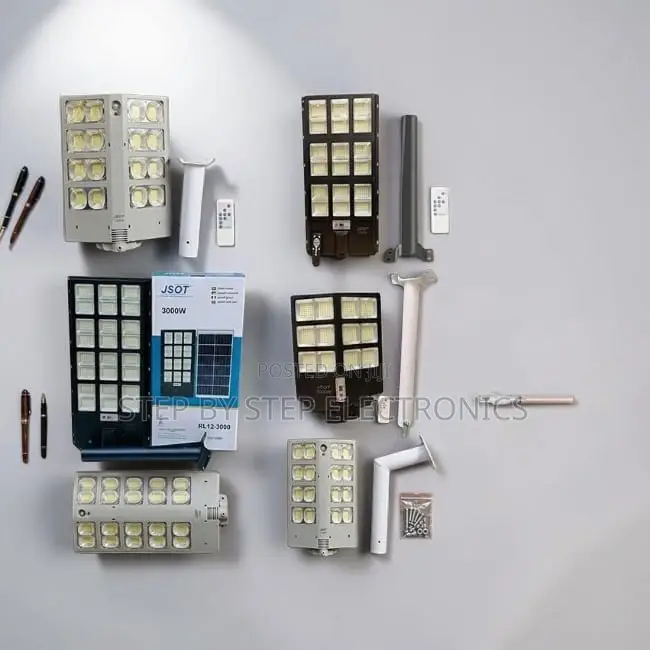 Durable Construction 100W,2000W,3000W Solar Street Lights Wholesale