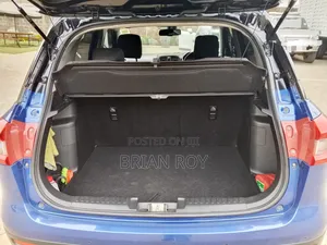 Suzuki Vitara 2021 Blue