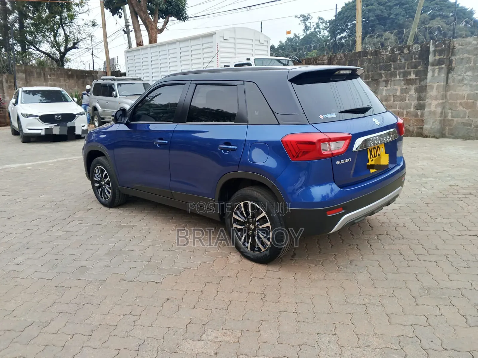 Suzuki Vitara 2021 Blue