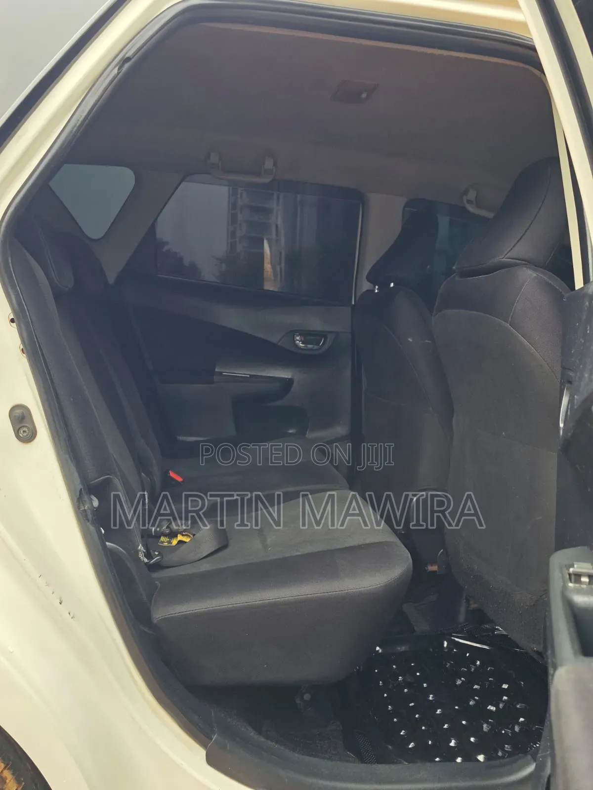Toyota Ractis 2012 White