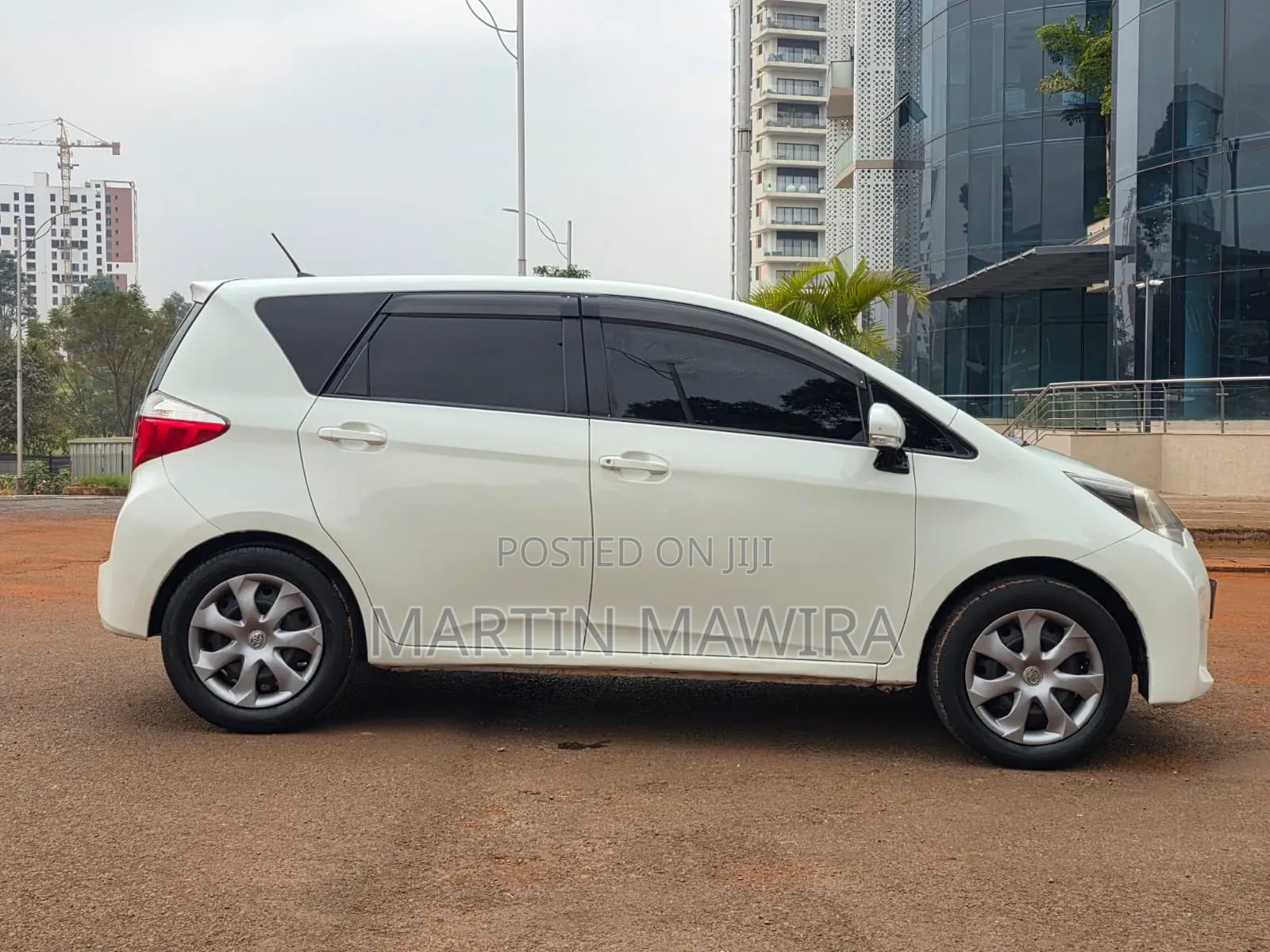Toyota Ractis 2012 White