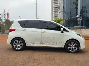 Toyota Ractis 2012 White