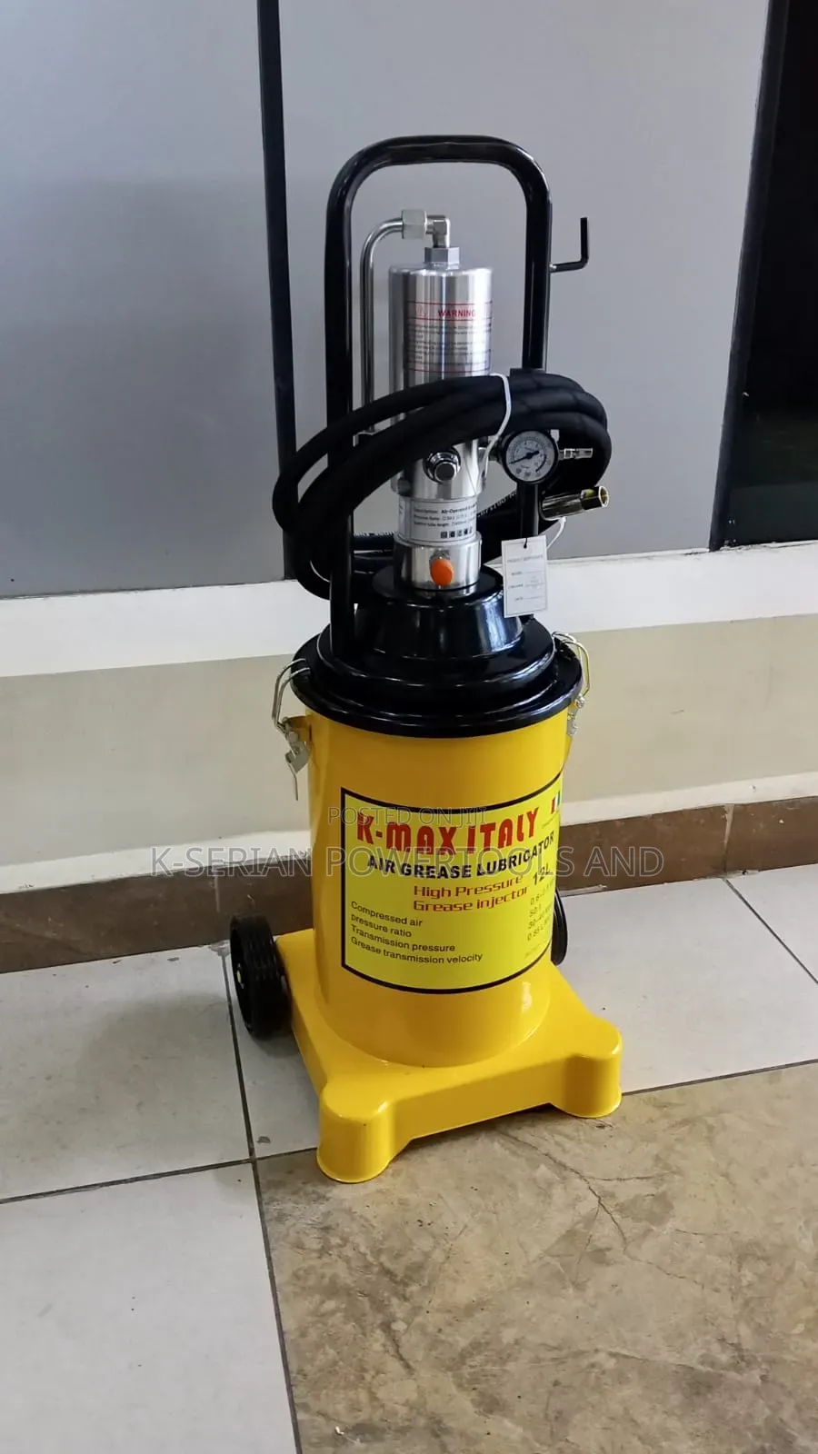 Pneumatic 12ltrs Grease Bucket/ K Max Italy Professional