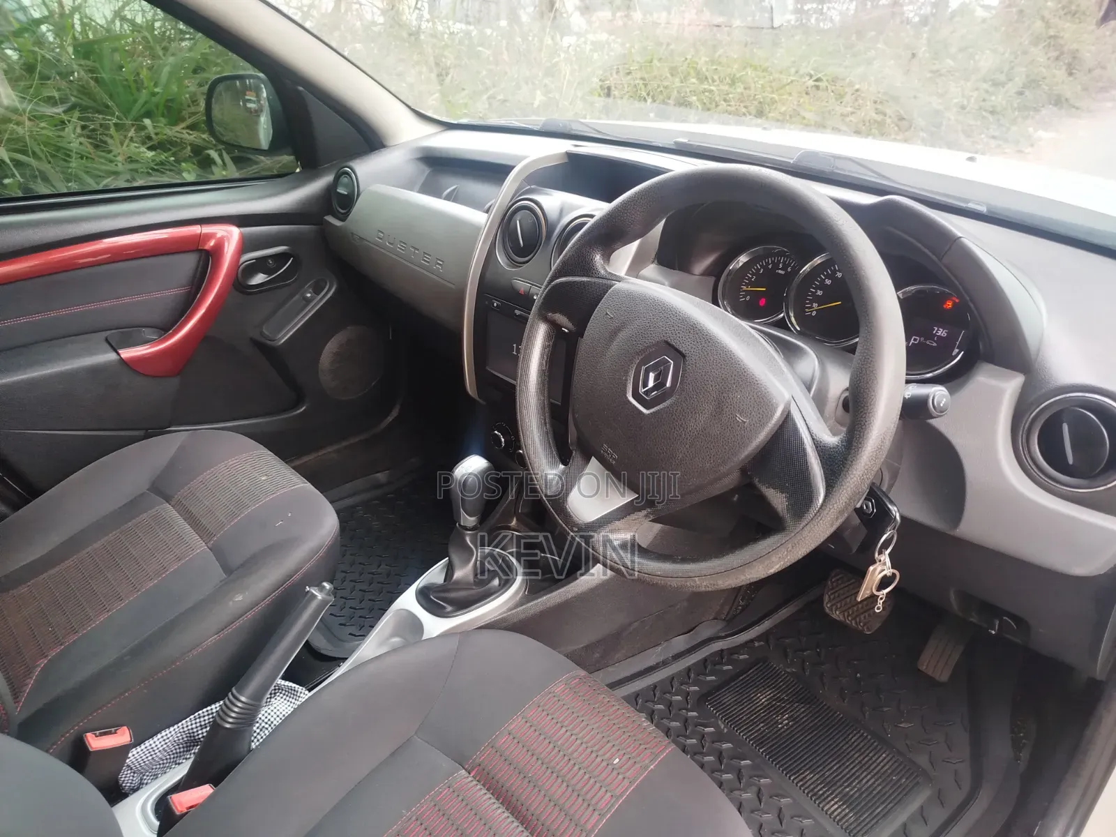 Renault Duster 2018 Silver
