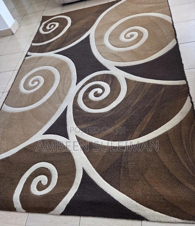 7 by 10 Carpet - main view