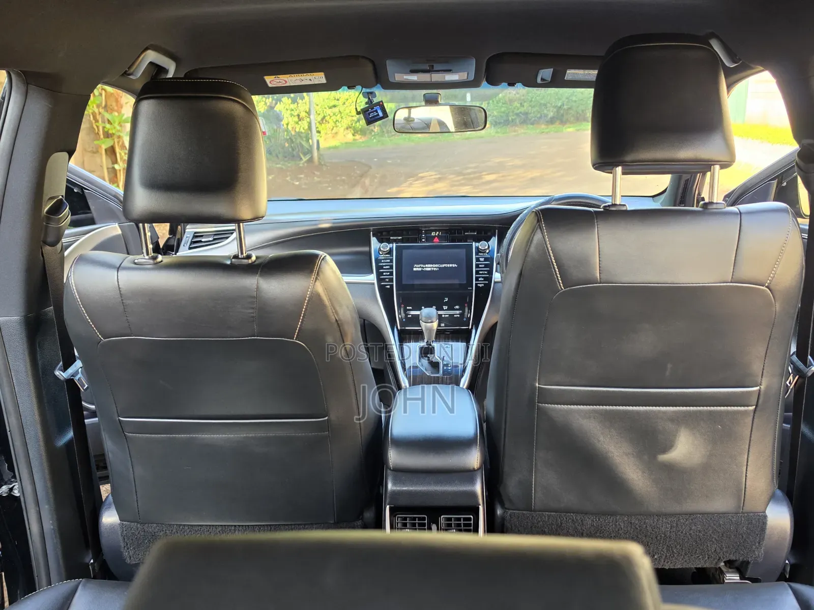 Toyota Harrier 2.0 2017 Matt Black