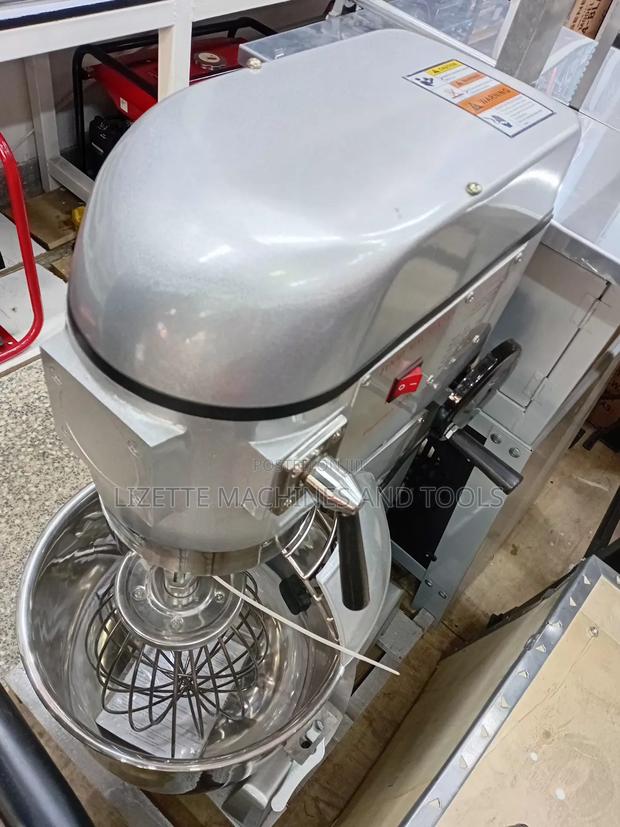Commercial 30L Electric Dough Mixer - thumbnail 4