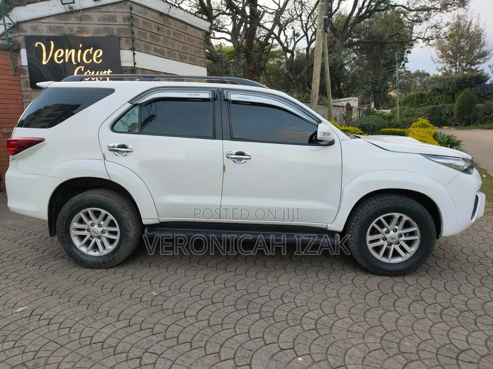 Toyota Fortuner 2015 White
