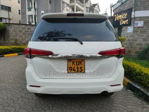 Toyota Fortuner 2015 White