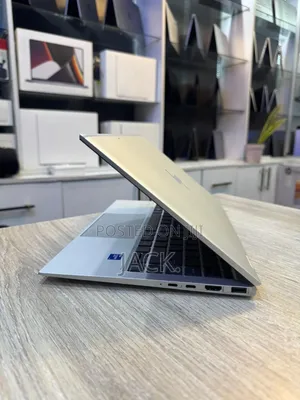 Laptop HP ProBook 440 16GB Intel Core Ultra 5 SSD 512GB