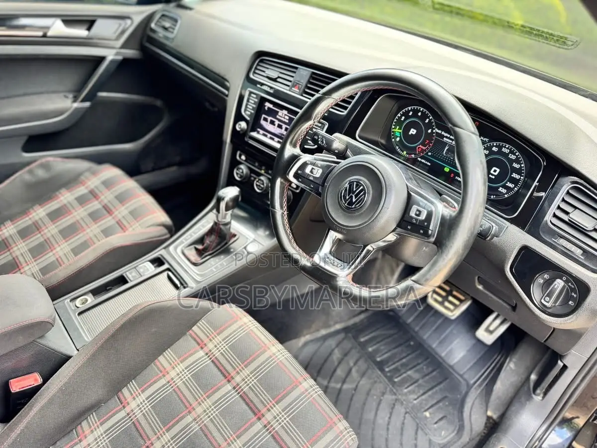 Volkswagen Golf GTI 2014 Black
