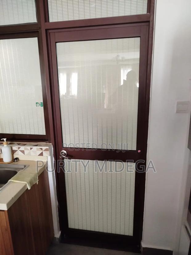 Window Glass Tint - thumbnail 2