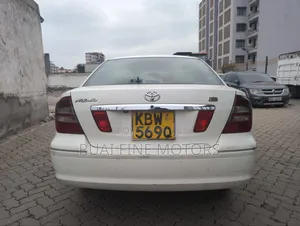 Toyota Premio 2007 White