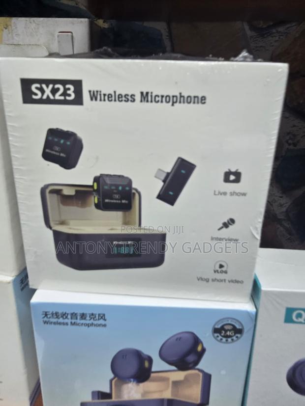 SX23 Wireless Clip-on Microphone for Vlogging Interviews - main view