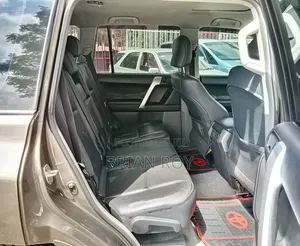 Toyota Land Cruiser Prado 2018 Burgundy