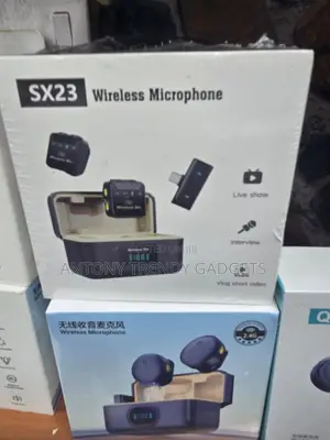 SX23 Rechargeable Wireless Mic With Digital Charging Case