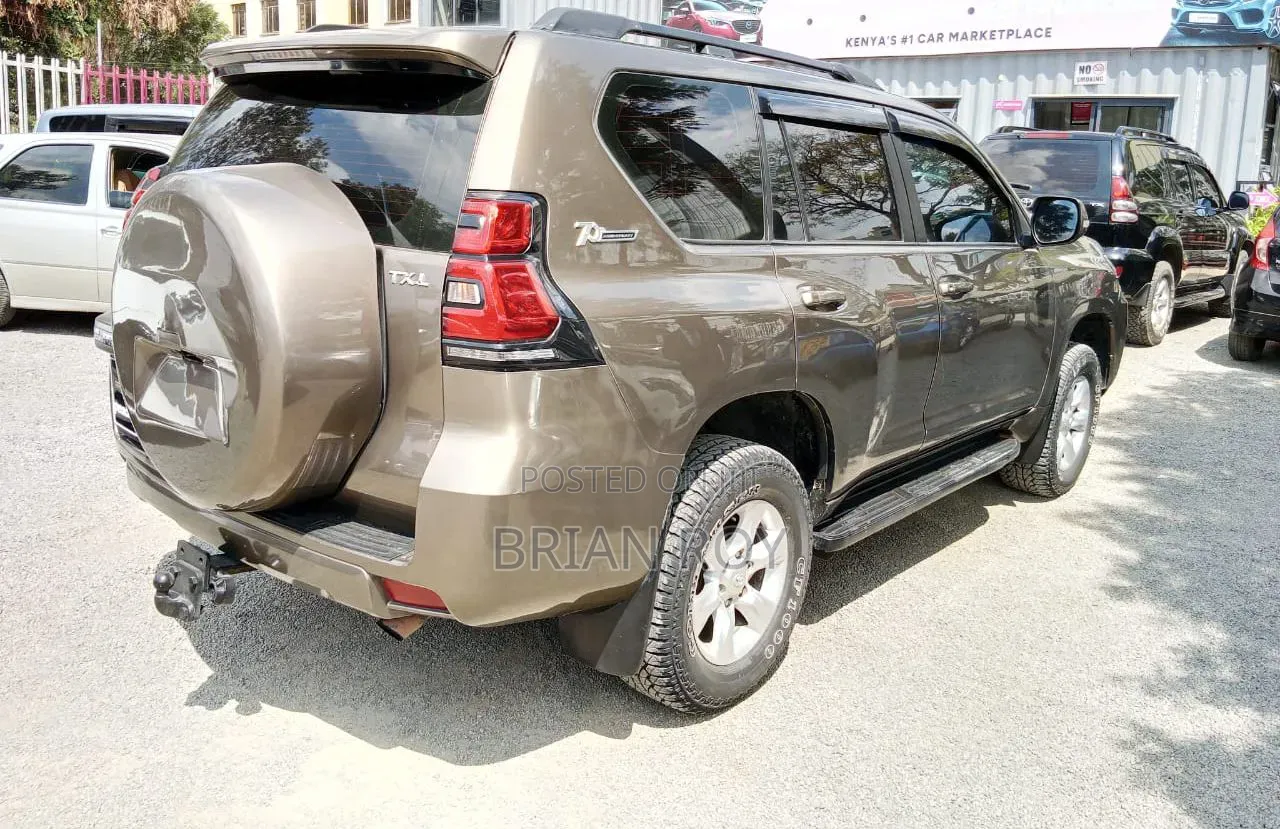 Toyota Land Cruiser Prado 2018 Burgundy
