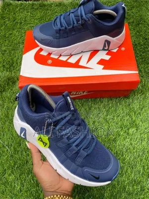 *Metcon 7* Sneakers