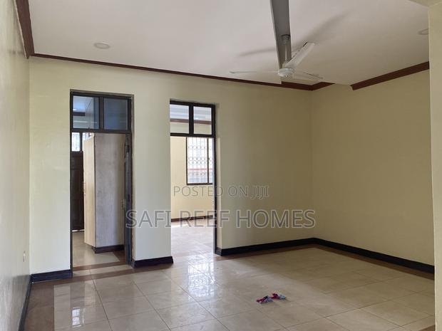 2bdrm Apartment in Nyali Mkomani for rent - thumbnail 9