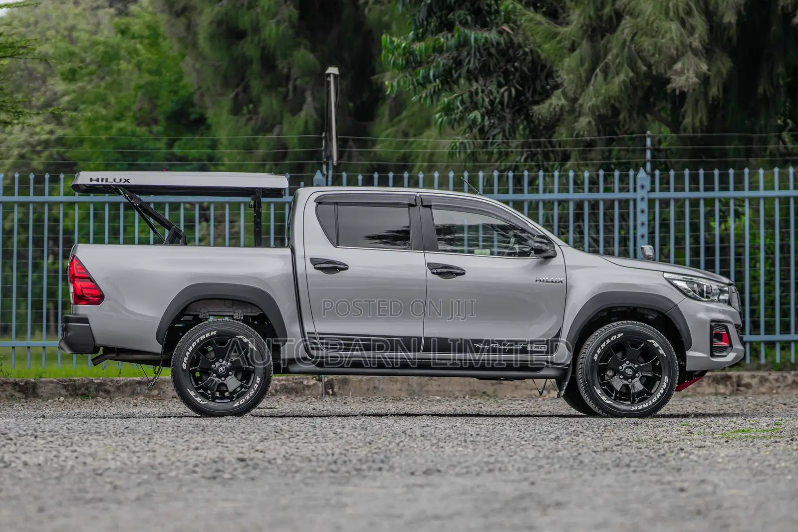 Toyota Hilux 2019 Silver