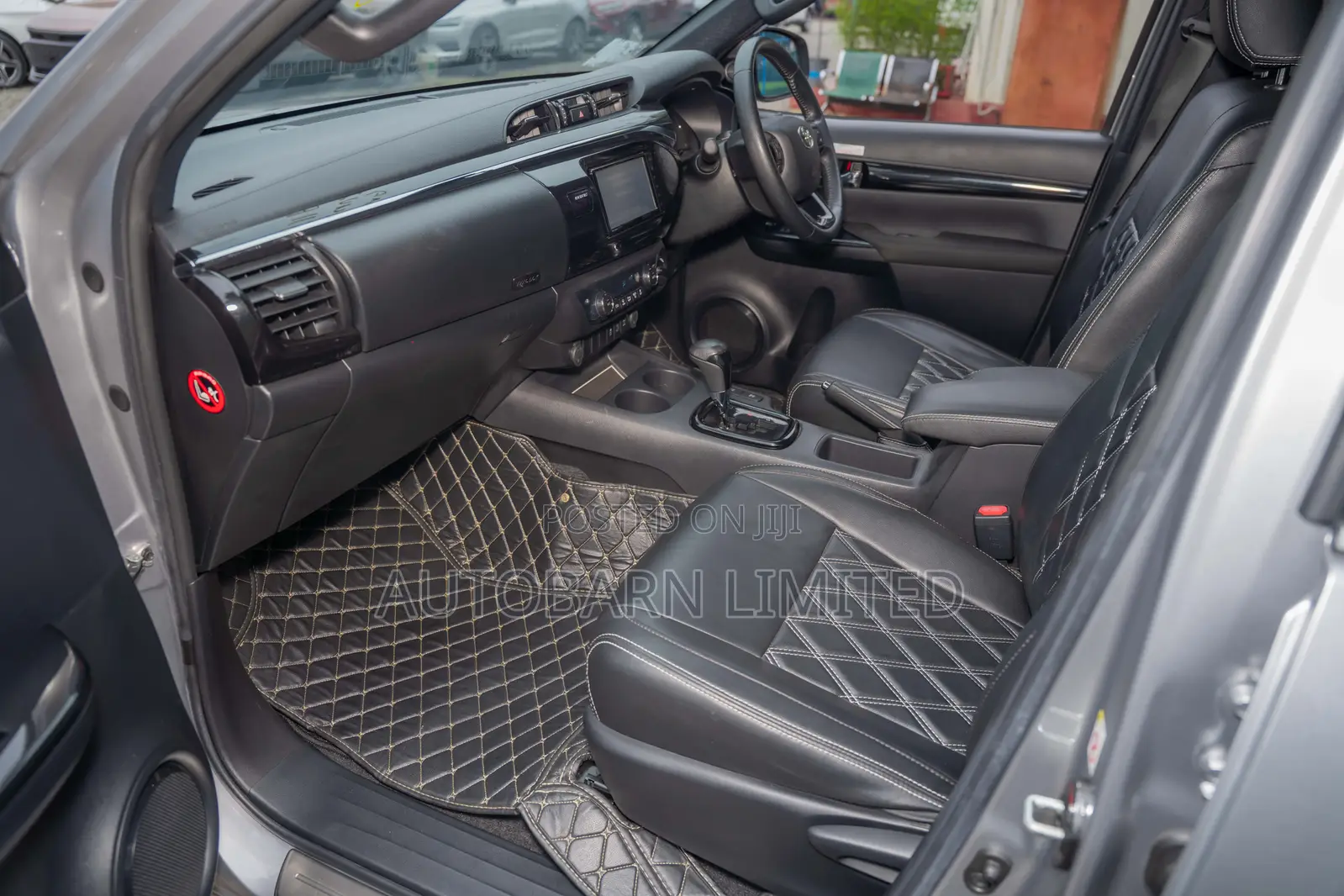 Toyota Hilux 2019 Silver