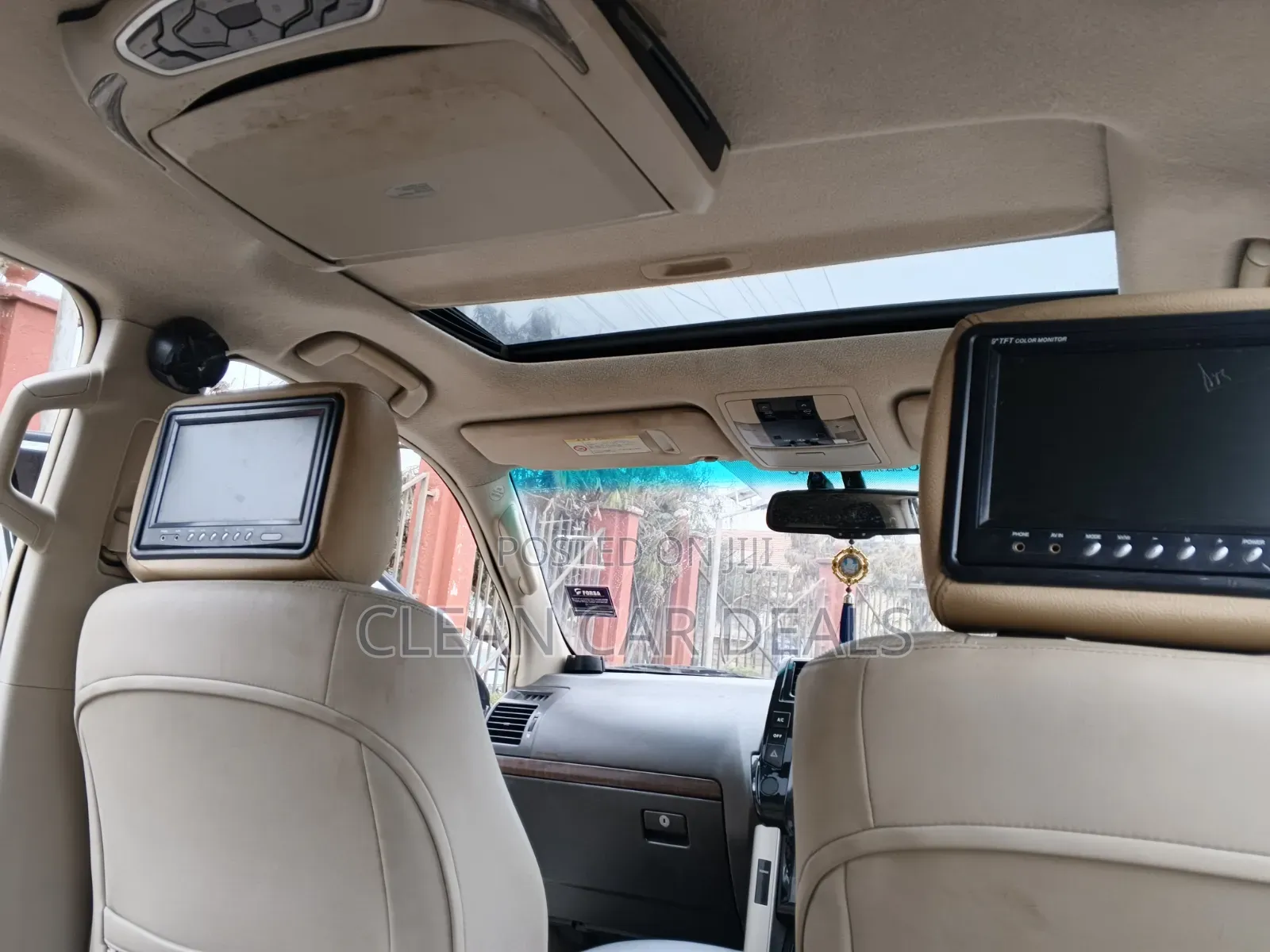 Toyota Land Cruiser Prado 2011 White